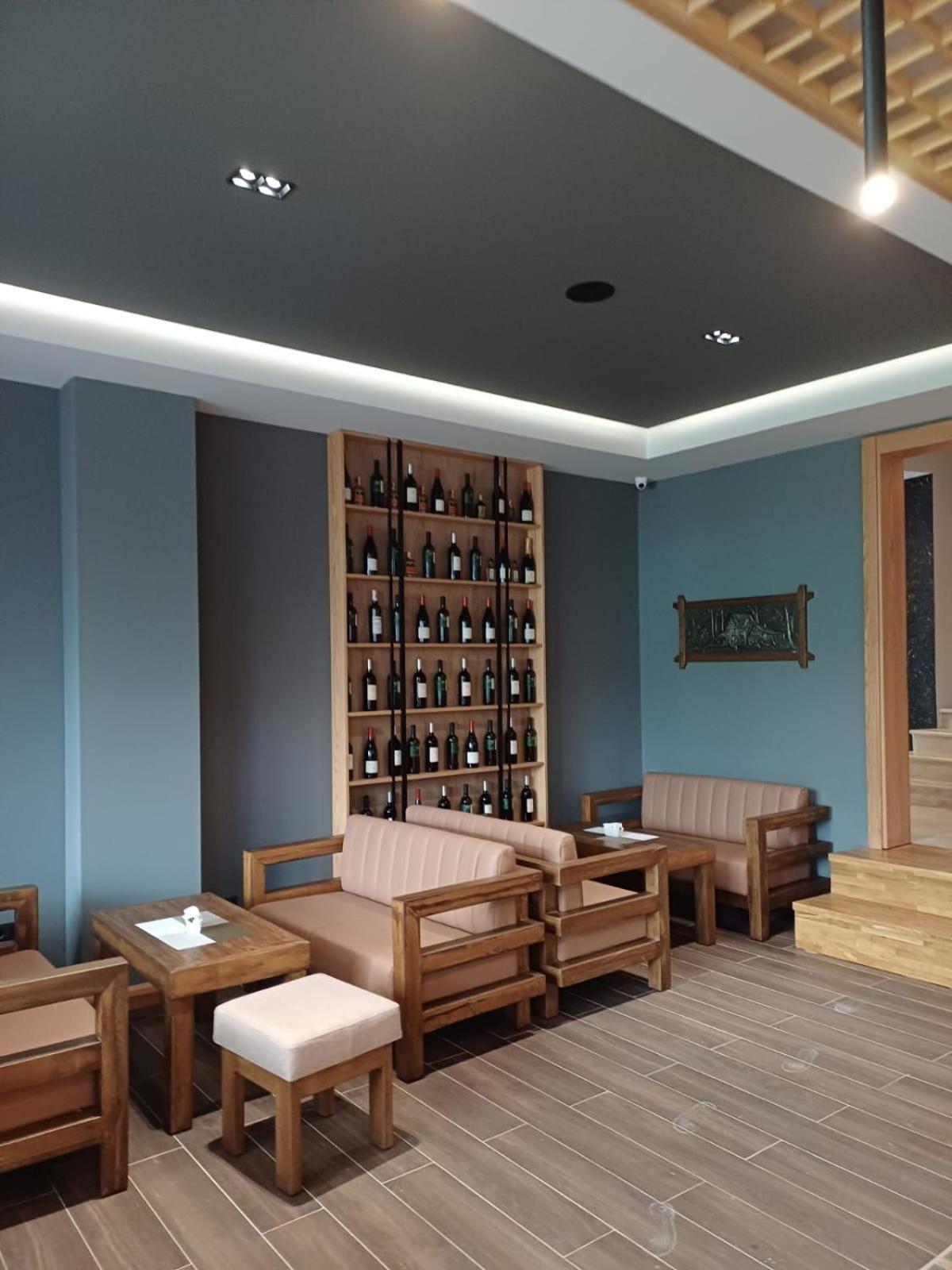 Oxygen Boutique Hotel Tirana Exterior photo
