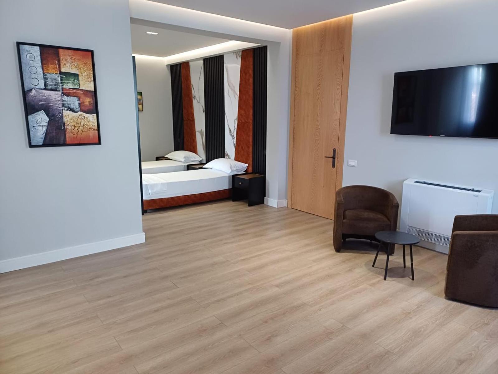 Oxygen Boutique Hotel Tirana Exterior photo