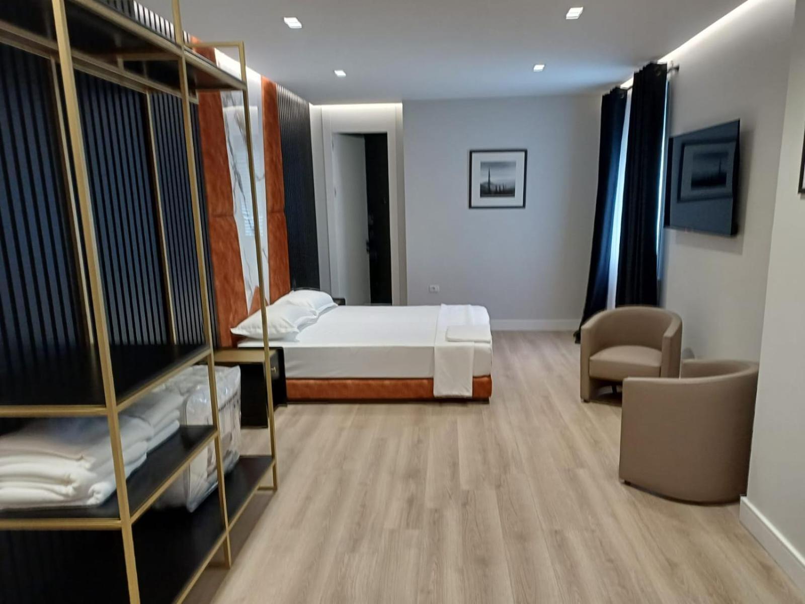 Oxygen Boutique Hotel Tirana Exterior photo