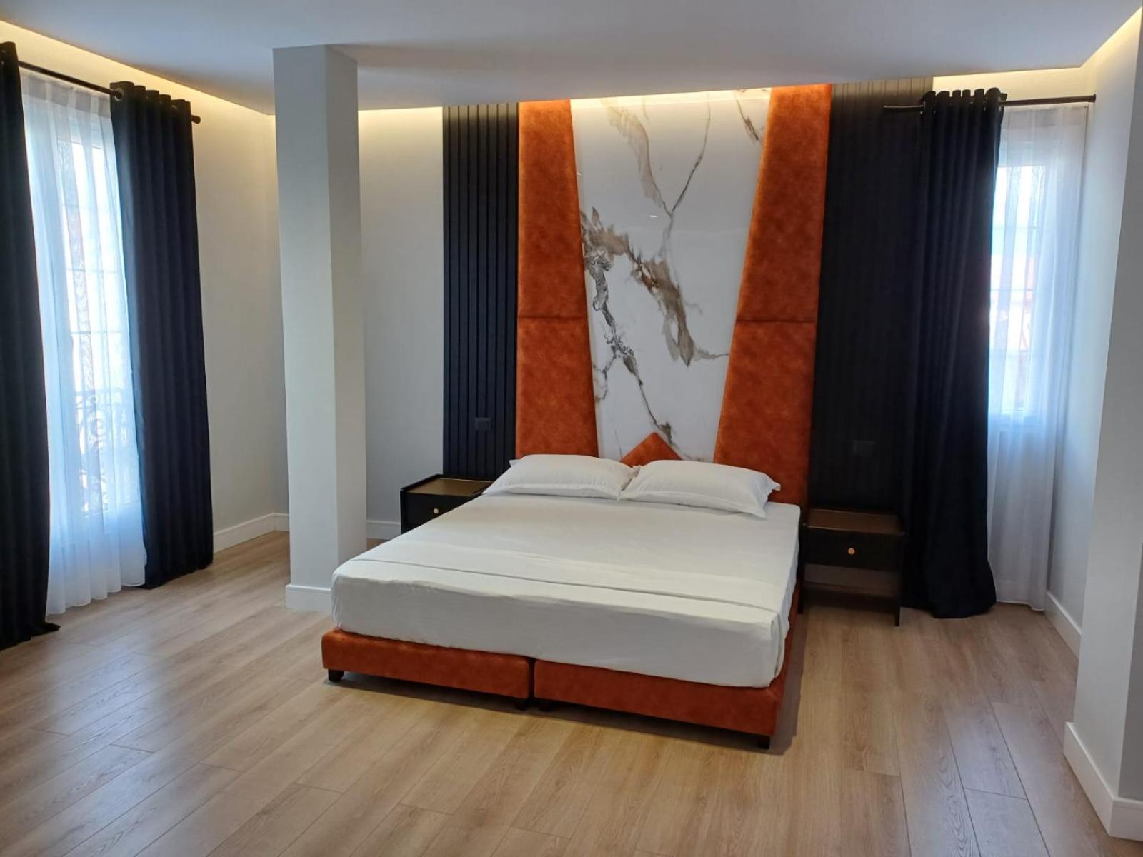 Oxygen Boutique Hotel Tirana Exterior photo
