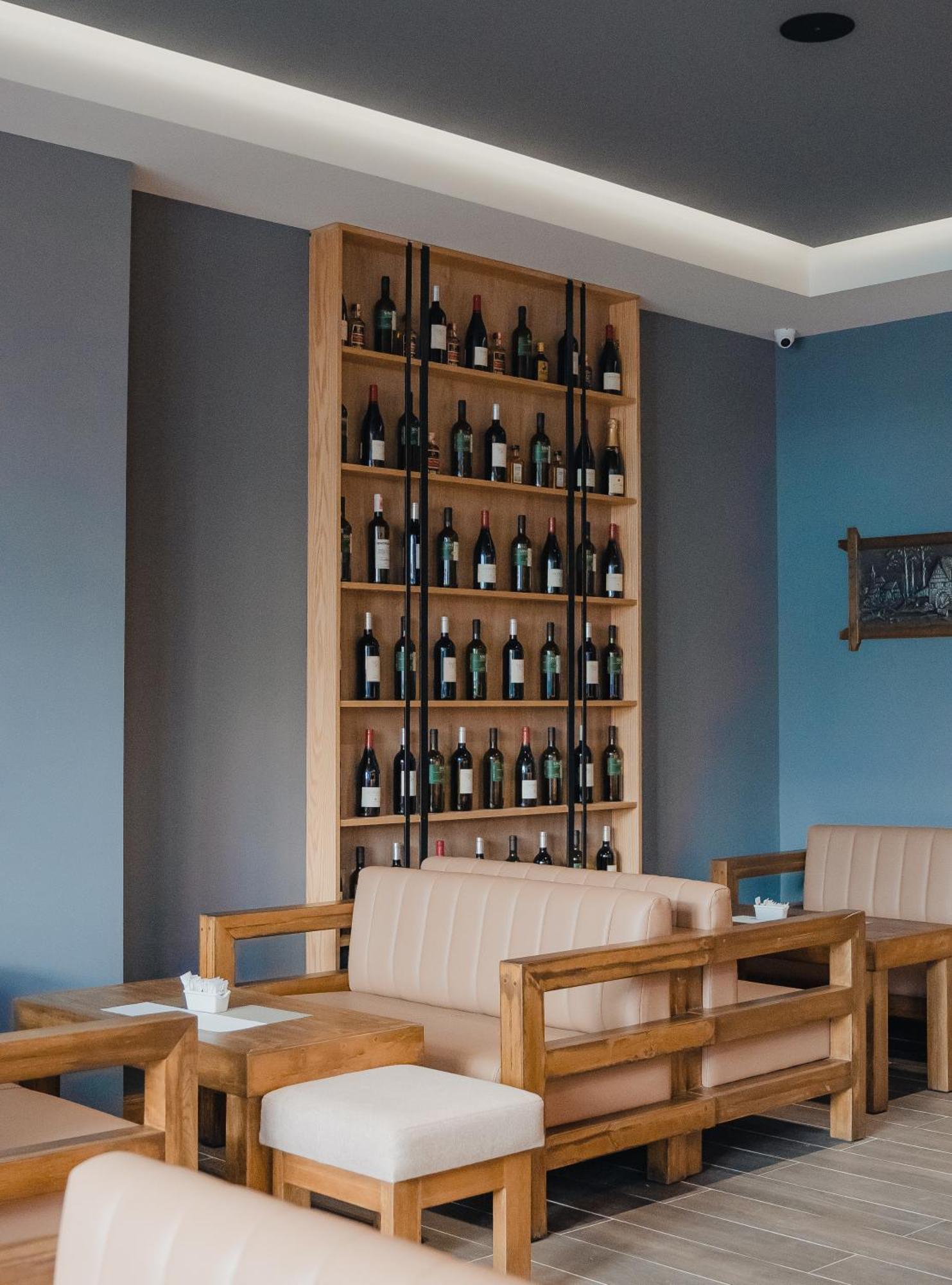 Oxygen Boutique Hotel Tirana Exterior photo